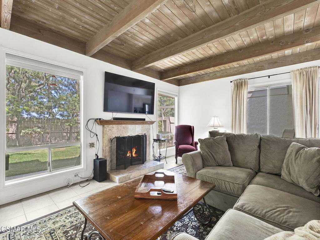 Thousand Oaks, CA 91360,2965 Dogwood CIR