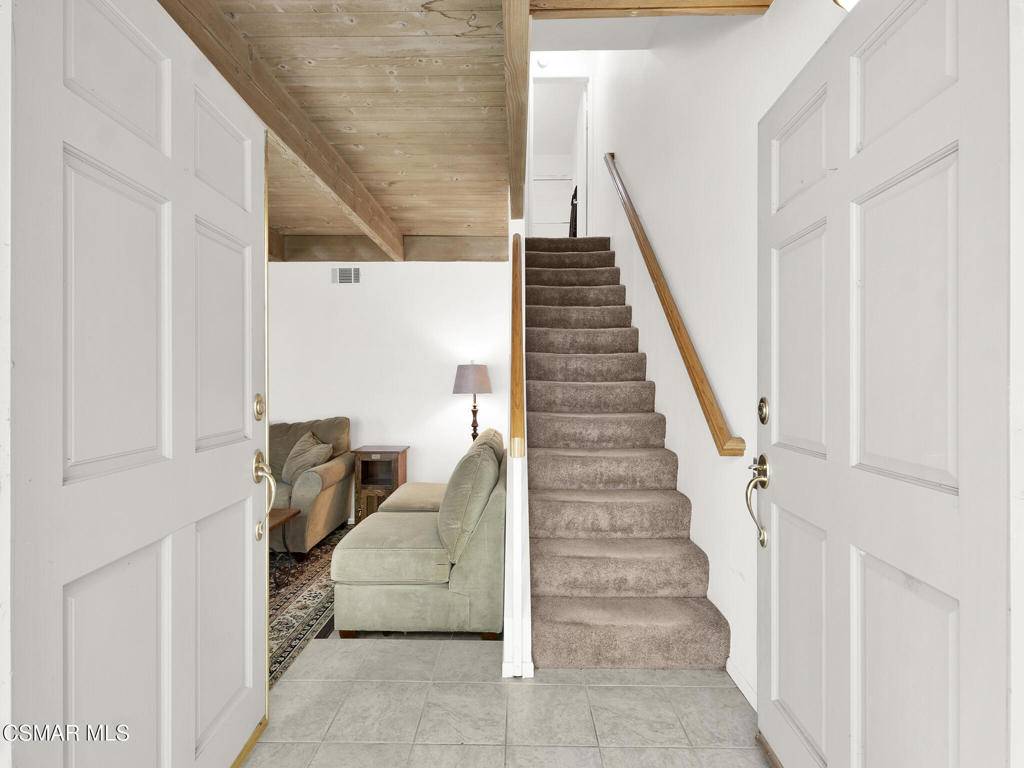 Thousand Oaks, CA 91360,2965 Dogwood CIR