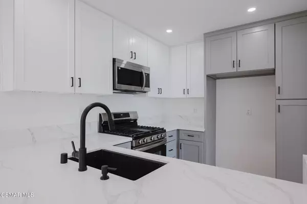 Oxnard, CA 93033,1445 Casa San Carlos LN #A