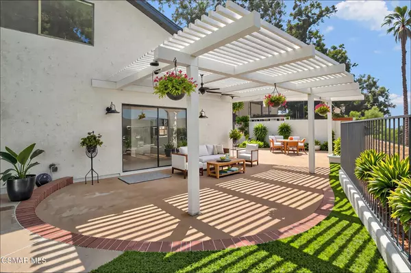 Simi Valley, CA 93065,837 Hillview CIR