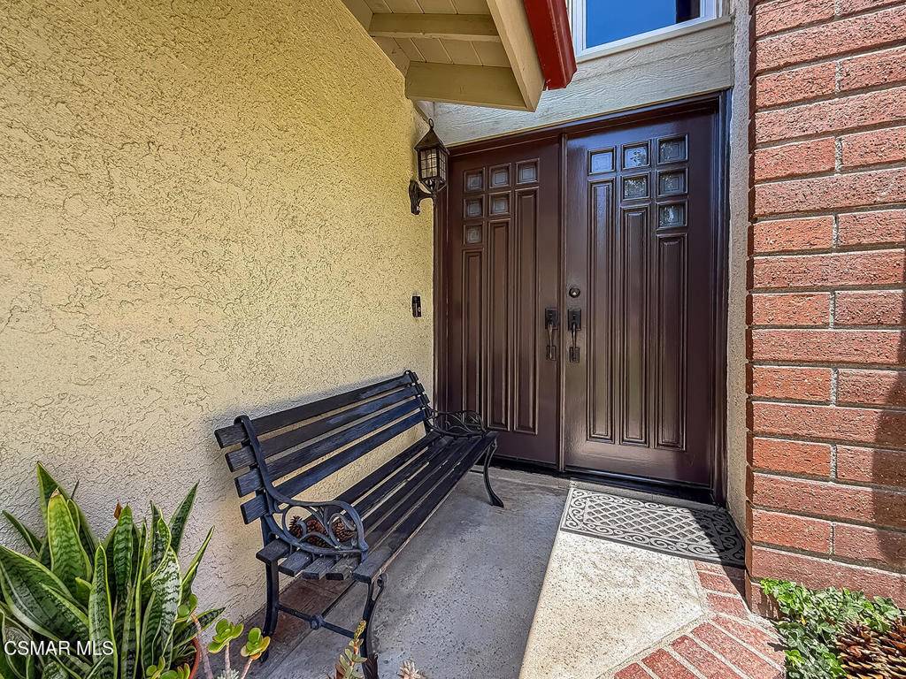 Thousand Oaks, CA 91360,390 Thunderhead ST