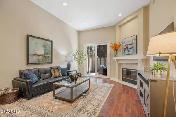 Westlake Village, CA 91362,3109 E Hillcrest DR