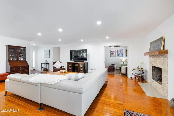 Oak Park, CA 91377,6605 Tamarind ST