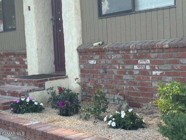 Thousand Oaks, CA 91362,2485 Hillcrest DR