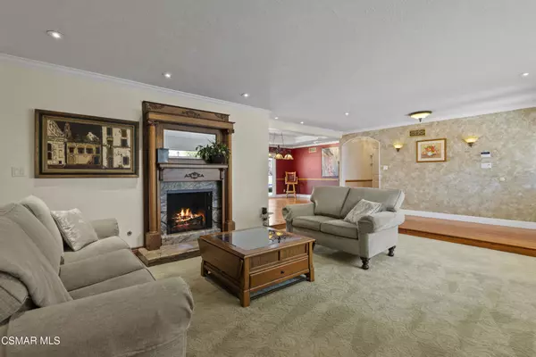 Thousand Oaks, CA 91360,1877 Hendrix AVE