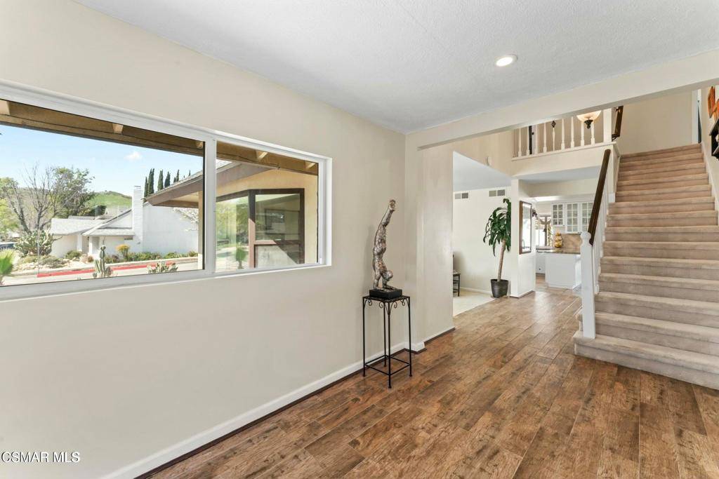 Agoura Hills, CA 91301,26969 Helmond DR