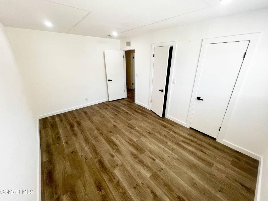 Thousand Oaks, CA 91360,1376 Avenida De Los Arboles
