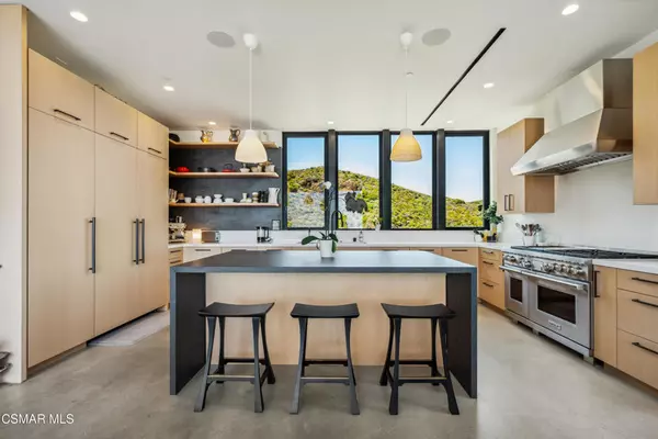 Malibu, CA 90265,33433 Decker School RD