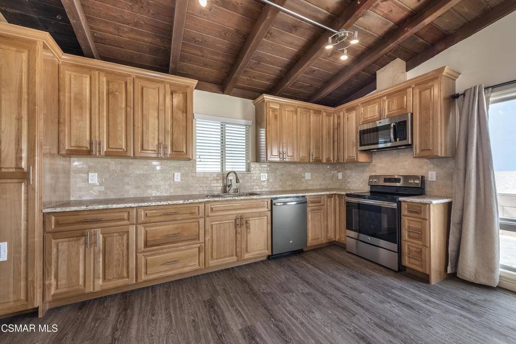 Oxnard, CA 93035,1813 Ocean DR
