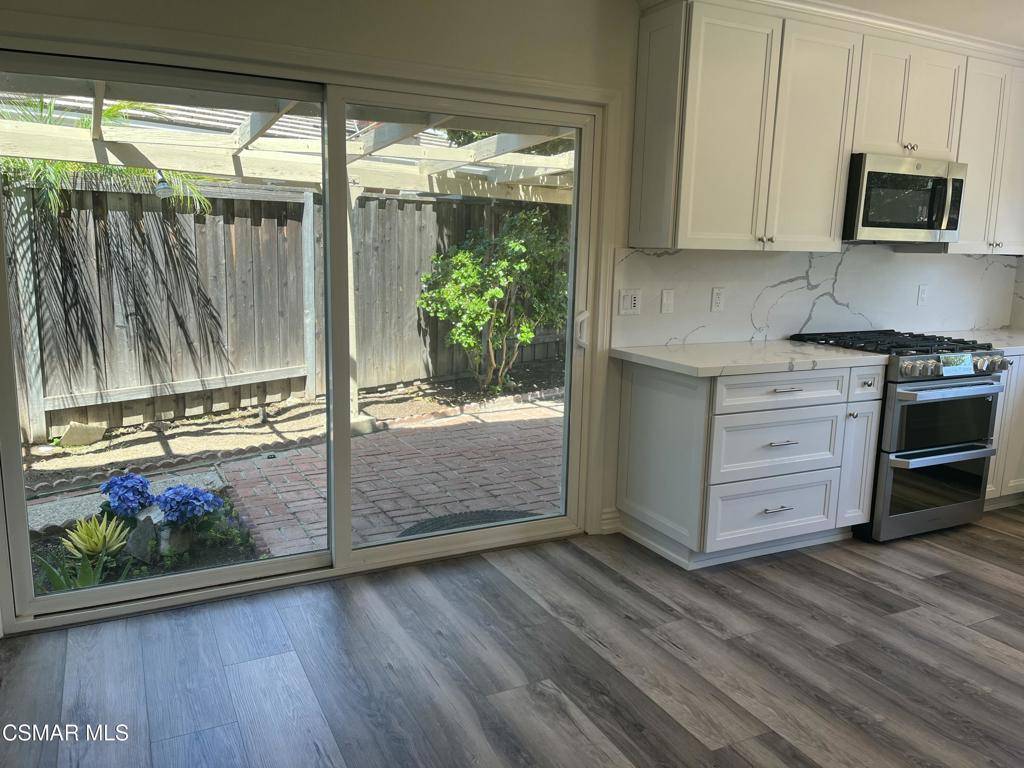 Westlake Village, CA 91361,32023 Wallington CT