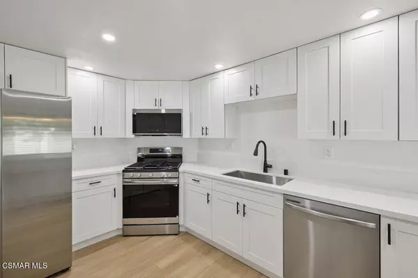 Thousand Oaks, CA 91360,2619 Calle Hermosa