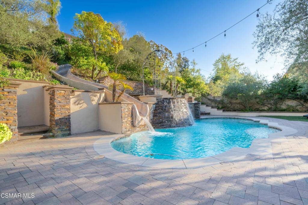 483 Via Merla, Newbury Park, CA 91320