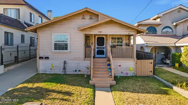 Hawthorne, CA 90250,4509 136th ST #A & B