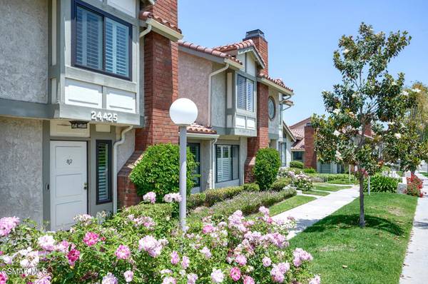 West Hills, CA 91307,24425 Vanowen ST #82