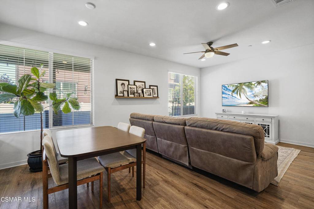 Simi Valley, CA 93065,118 Red Brick DR #6