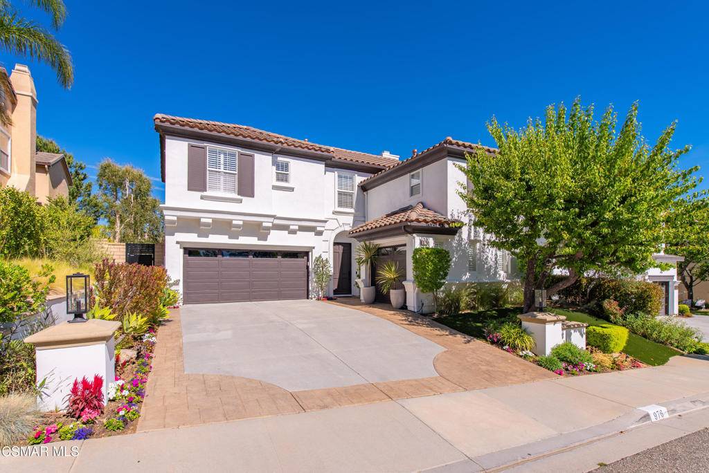Oak Park, CA 91377,976 Blackbourne