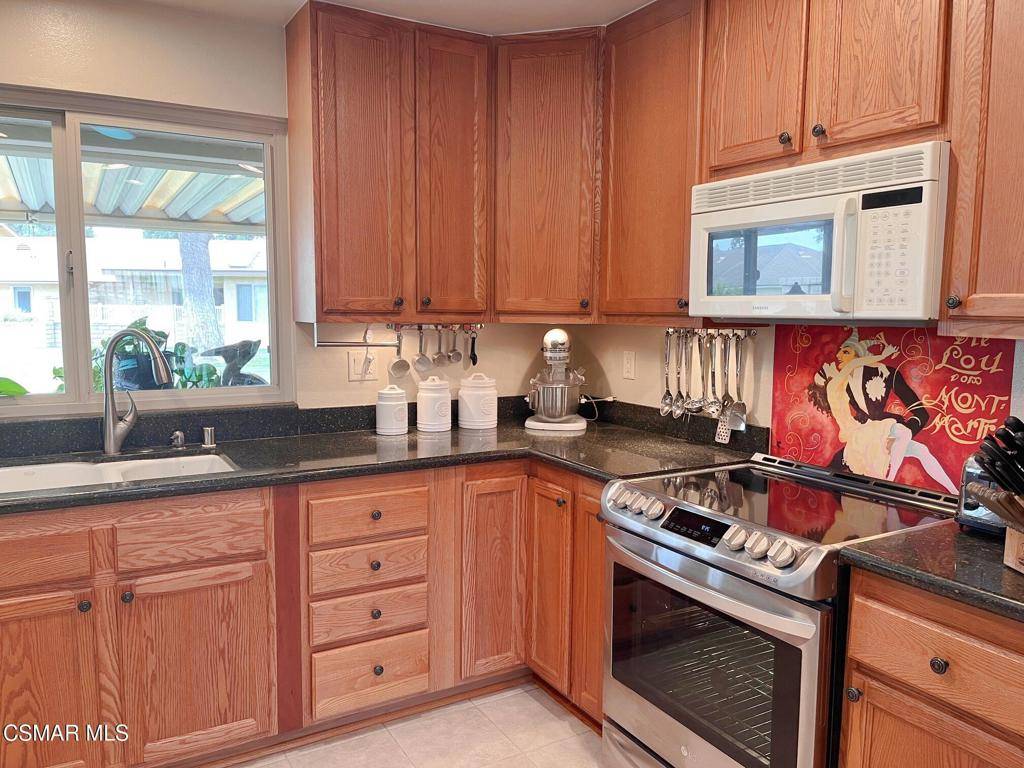 Camarillo, CA 93012,7415 Village 7