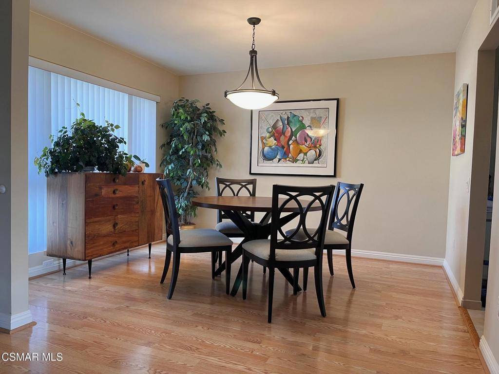 Camarillo, CA 93012,7415 Village 7