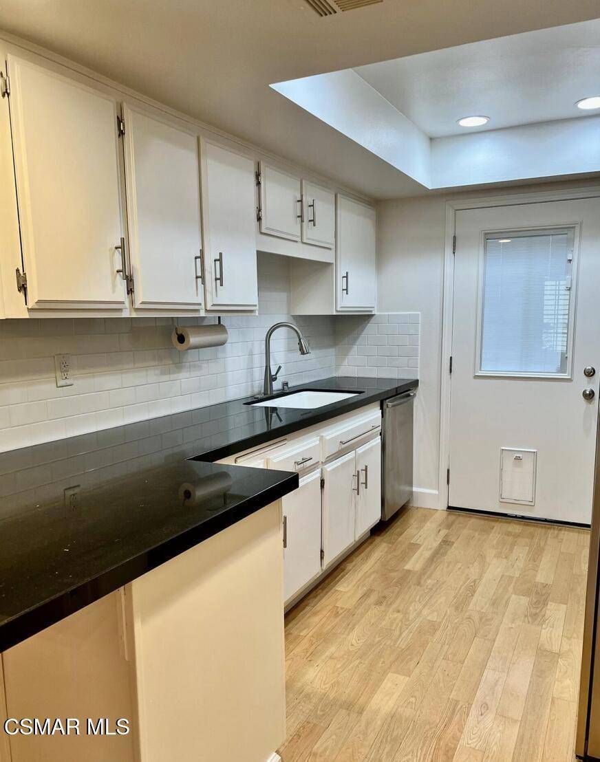 Thousand Oaks, CA 91360,1097 Monte Sereno DR