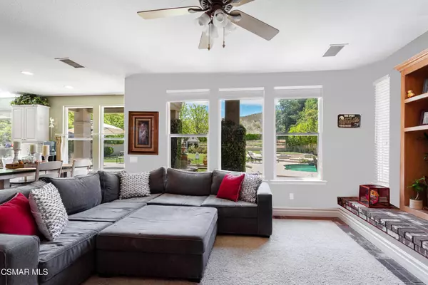 Simi Valley, CA 93065,68 E Twisted Oak DR