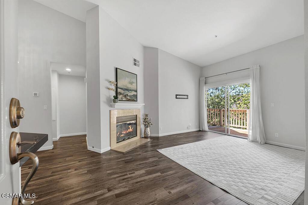 631 Oak Run TRL #Tl308, Oak Park, CA 91377