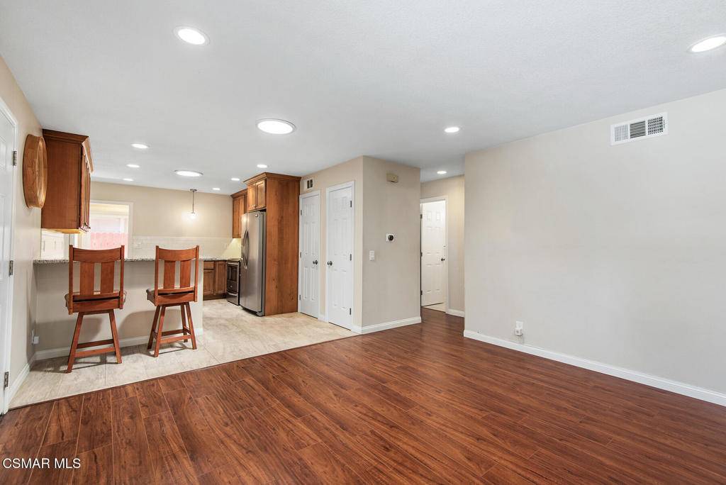 Moorpark, CA 93021,4359 Brookdale LN
