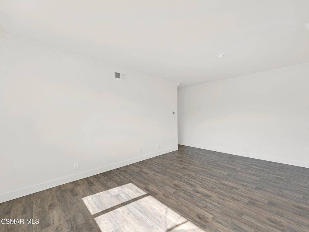 Newbury Park, CA 91320,633 Avenida De La Plata
