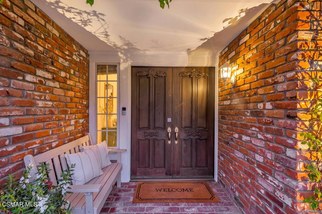 Thousand Oaks, CA 91362,2930 Rikkard DR