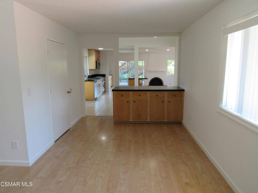 Newbury Park, CA 91320,428 Walter AVE