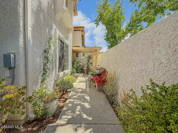 Newbury Park, CA 91320,539 Spyglass LN