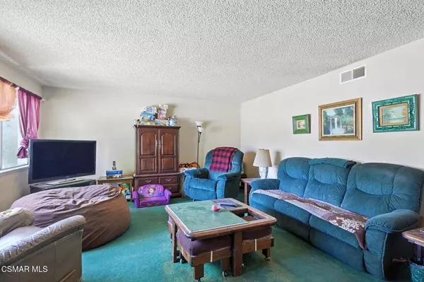 Simi Valley, CA 93065,2049 Stanford DR