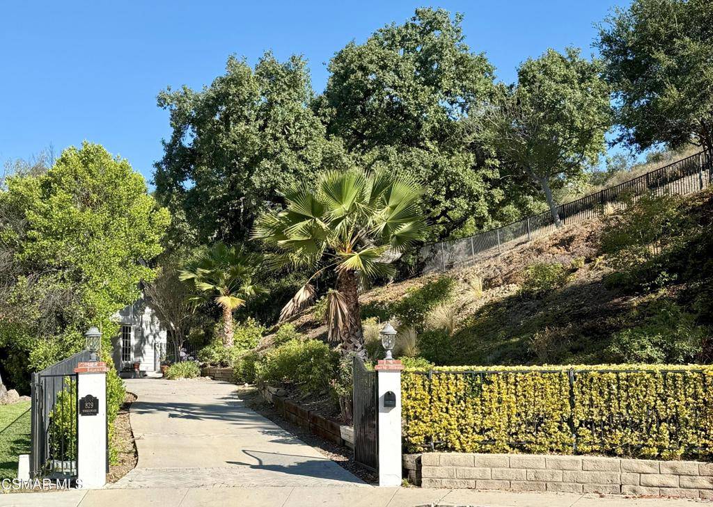 Westlake Village, CA 91361,829 Sorrelwood CT
