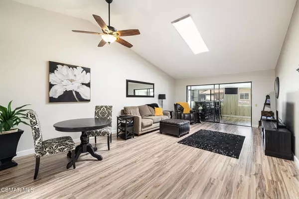 Camarillo, CA 93012,37116 Village 37
