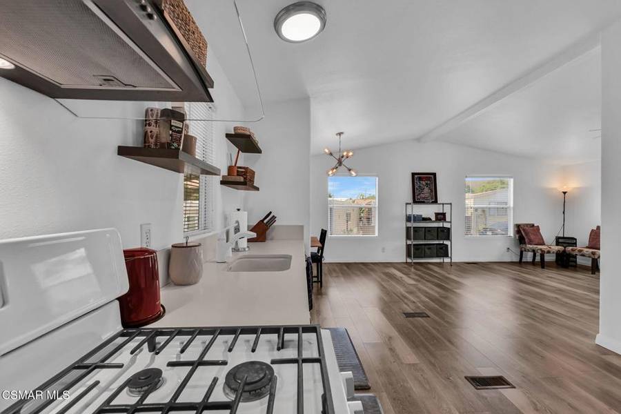 198 Skyline DR #52, Thousand Oaks, CA 91362