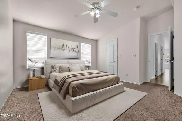 Thousand Oaks, CA 91362,198 Skyline DR #52