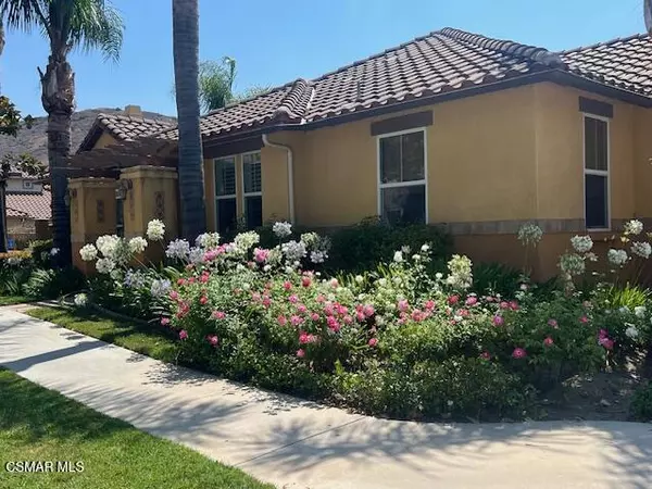 Simi Valley, CA 93063,5198 Pine Rose CT #12