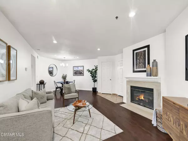 Oak Park, CA 91377,5837 Oak Bend Ln #307