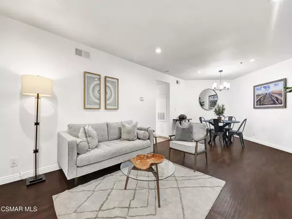 Oak Park, CA 91377,5837 Oak Bend Ln #307