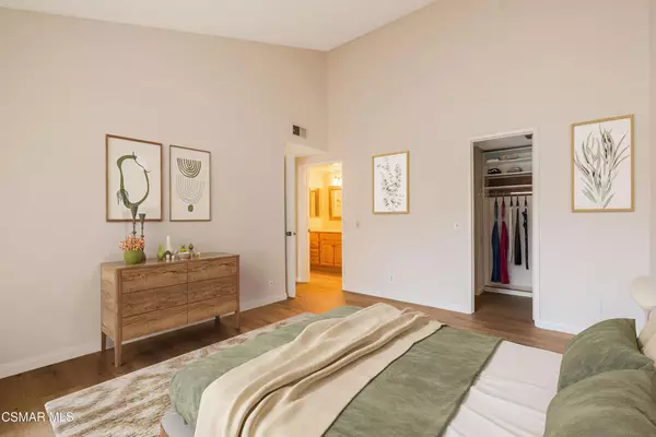 Thousand Oaks, CA 91362,460 Arbor Lane Ct #207