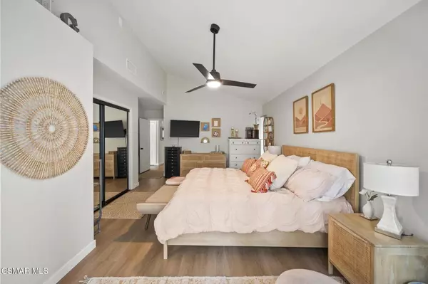 Westlake Village, CA 91361,1690 Camberwell PL