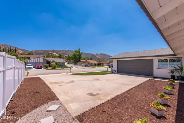 Simi Valley, CA 93063,6669 Charing ST