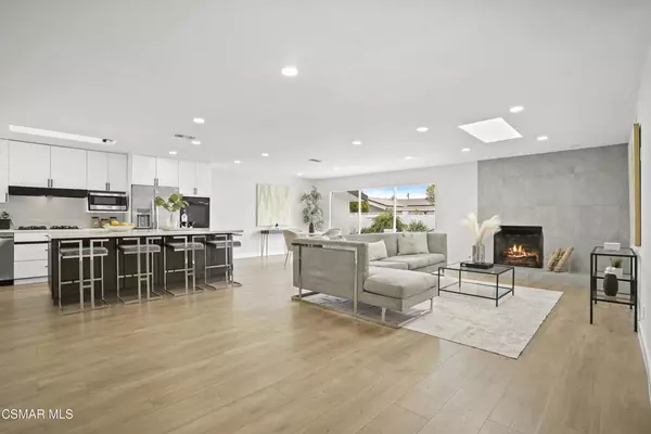 Thousand Oaks, CA 91320,174 Wendy DR