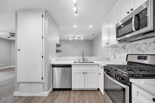 Port Hueneme, CA 93041,2718 Wendy PL
