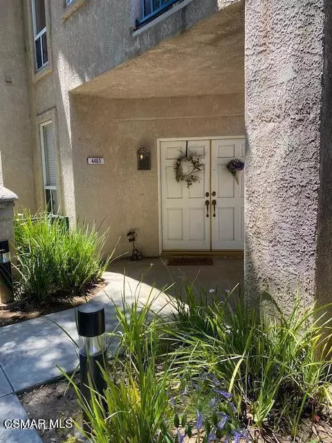 Simi Valley, CA 93065,446 Kennerick LN #D