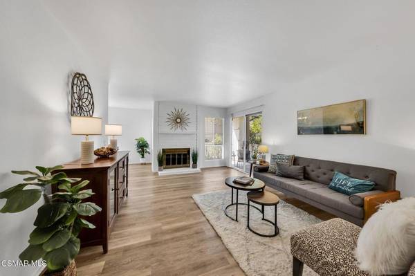224 Oakleaf DR #102, Thousand Oaks, CA 91360