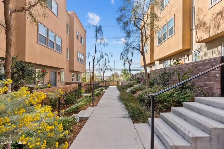 12745 Watt LN #A, Sylmar, CA 91342