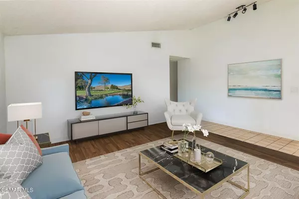 Canyon Country, CA 91351,28135 Foxlane DR