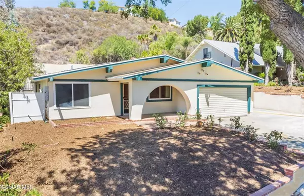 28135 Foxlane DR, Canyon Country, CA 91351