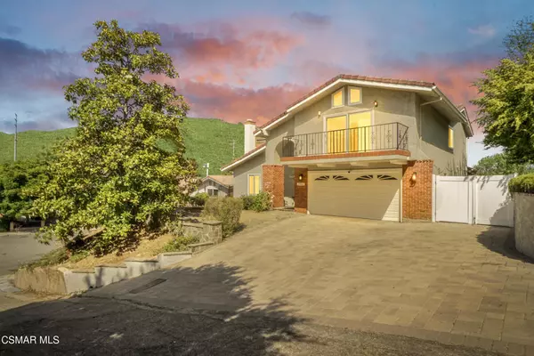 27802 Via Amistosa, Agoura Hills, CA 91301
