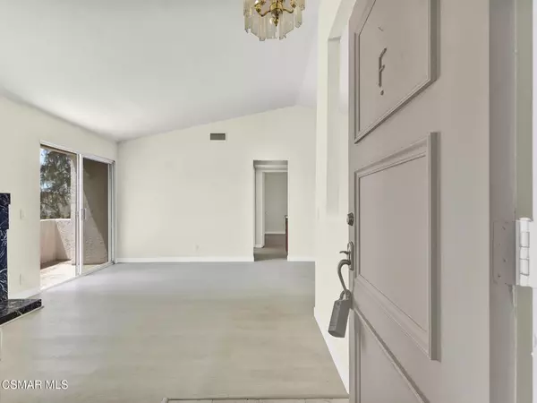 23201 Sherman WAY #F, West Hills, CA 91307